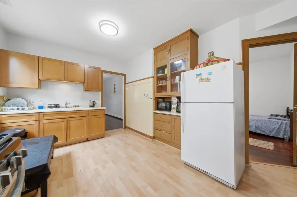 5723 North Talman Avenue Chicago IL 60659