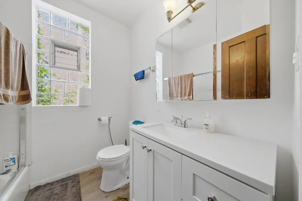 5723 North Talman Avenue Chicago IL 60659