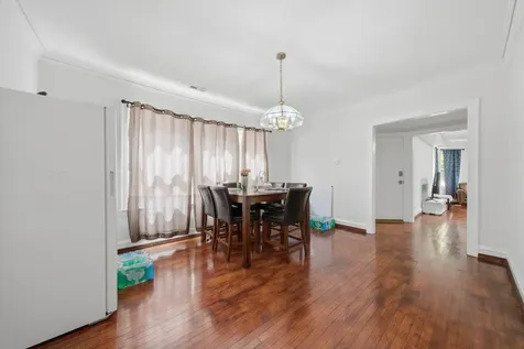5723 North Talman Avenue Chicago IL 60659