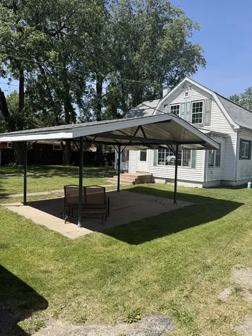 260 North Madison Avenue N Bradley IL 60915