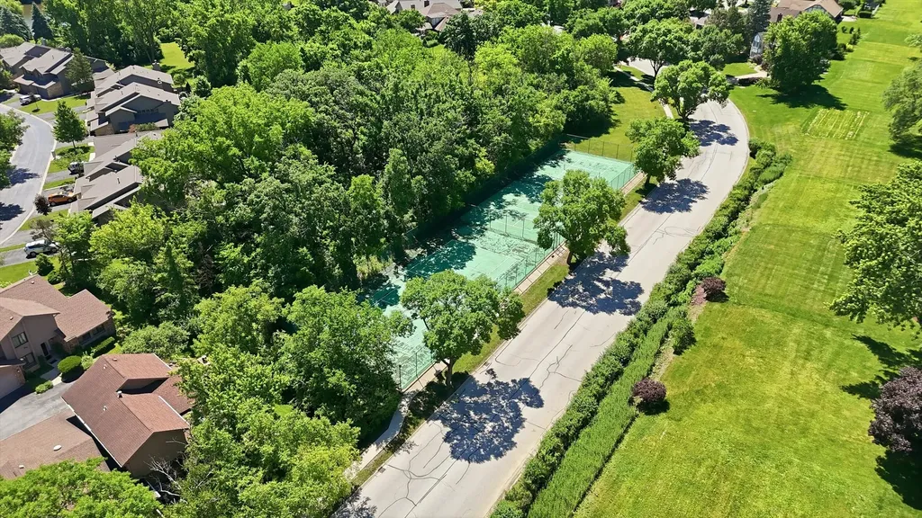 8044 Wildwood Lane Darien IL 60561