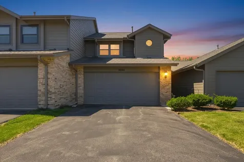 8044 Wildwood Lane Darien IL 60561
