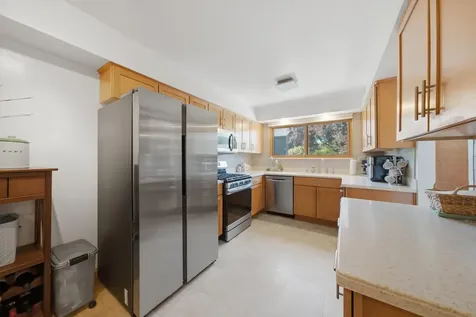 8044 Wildwood Lane Darien IL 60561