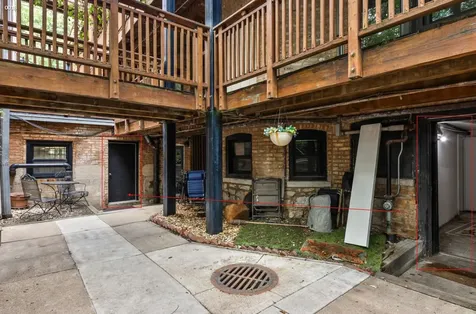 2910 North Halsted Street Chicago IL 60657