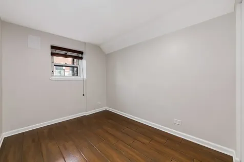 2910 North Halsted Street Chicago IL 60657