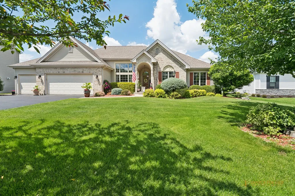 118 Boeing Trail Poplar Grove IL 61065