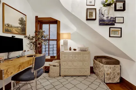2458 North Burling Street Chicago IL 60614