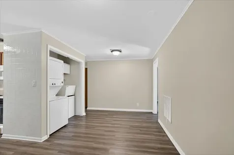 3735 Highcrest Road Rockford IL 61107