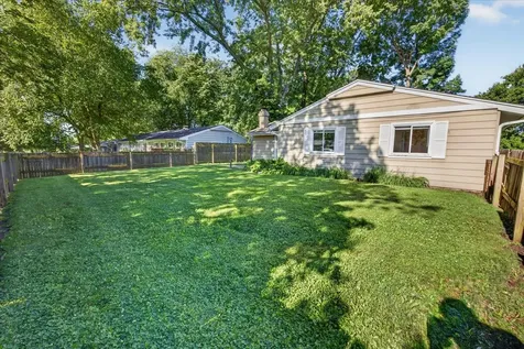 3735 Highcrest Road Rockford IL 61107