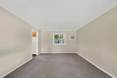 3735 Highcrest Road Rockford IL 61107