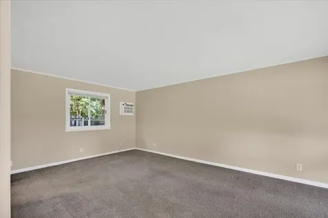 3735 Highcrest Road Rockford IL 61107