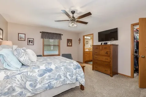 708 North Cherokee Lane Pontiac IL 61764