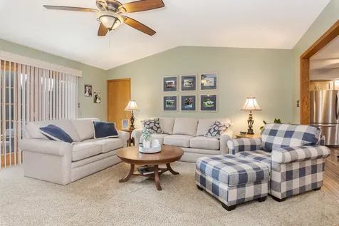 708 North Cherokee Lane Pontiac IL 61764