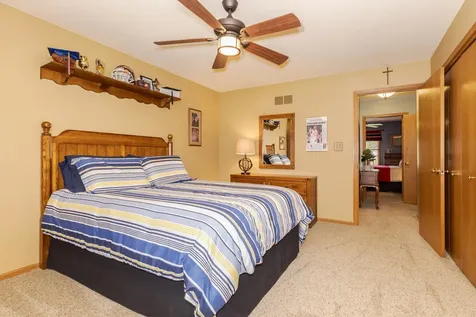 708 North Cherokee Lane Pontiac IL 61764