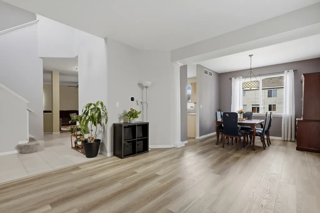 1965 Eastwick Lane Aurora IL 60503