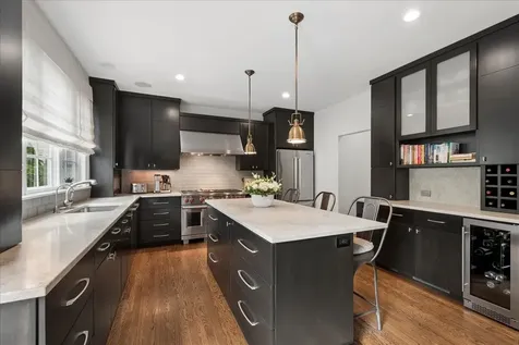 9550 Central Park Avenue Evanston IL 60203