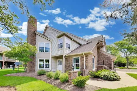40 Willow Parkway Buffalo Grove IL 60089