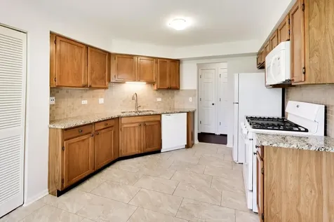 40 Willow Parkway Buffalo Grove IL 60089