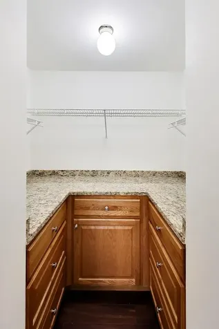 40 Willow Parkway Buffalo Grove IL 60089