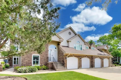 40 Willow Parkway Buffalo Grove IL 60089