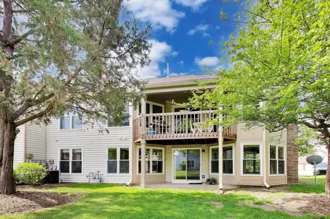 40 Willow Parkway Buffalo Grove IL 60089