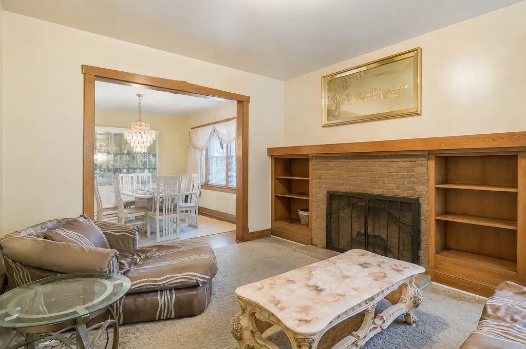 2205 North Melvina Avenue Chicago IL 60639