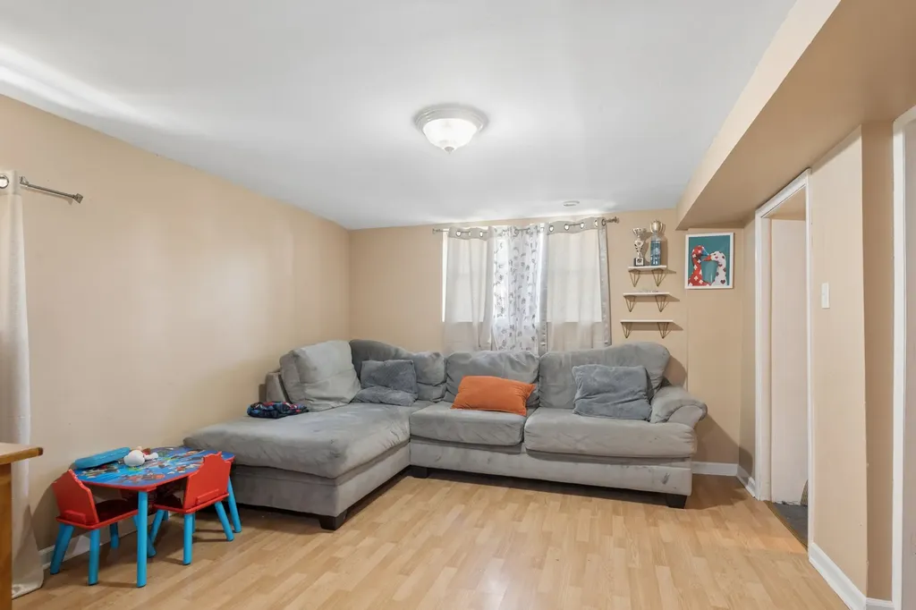 2205 North Melvina Avenue Chicago IL 60639