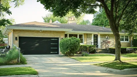 4555 Cleveland Street Skokie IL 60076