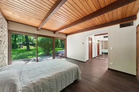 3033 Blackthorn Road Riverwoods IL 60015