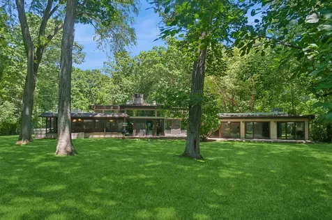 3033 Blackthorn Road Riverwoods IL 60015