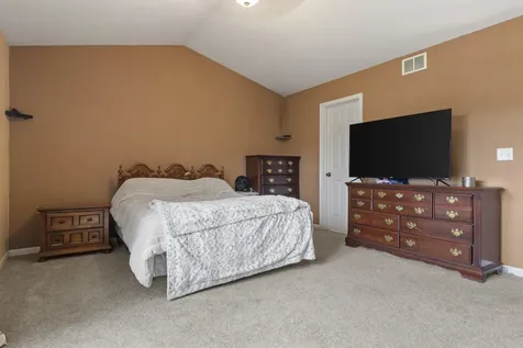 2652 Cesario Drive Hampshire IL 60140