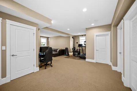 2121 Pioneer Road Evanston IL 60201