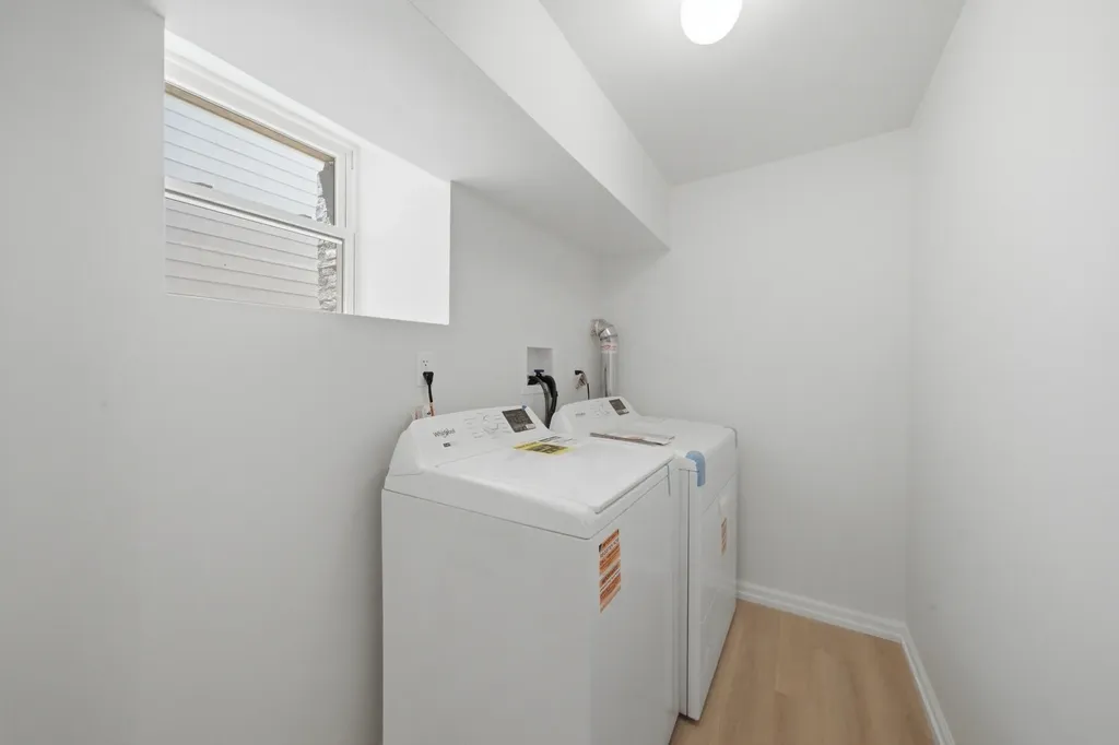 4339 North Monticello Avenue Chicago IL 60618