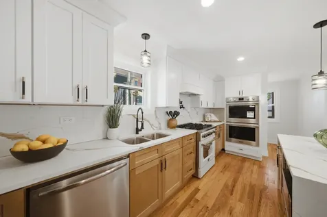 4339 North Monticello Avenue Chicago IL 60618