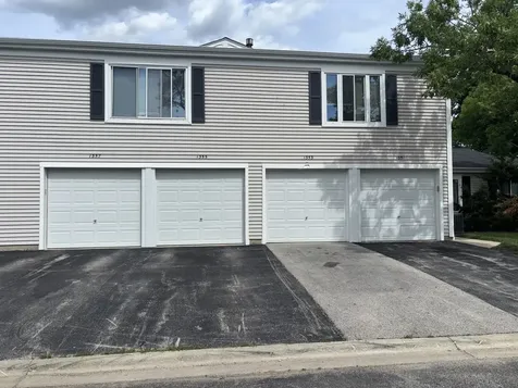 1353 Cove Drive Prospect Heights IL 60070