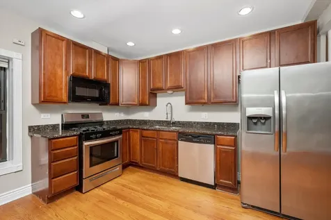 6300 North Rockwell Street Chicago IL 60659