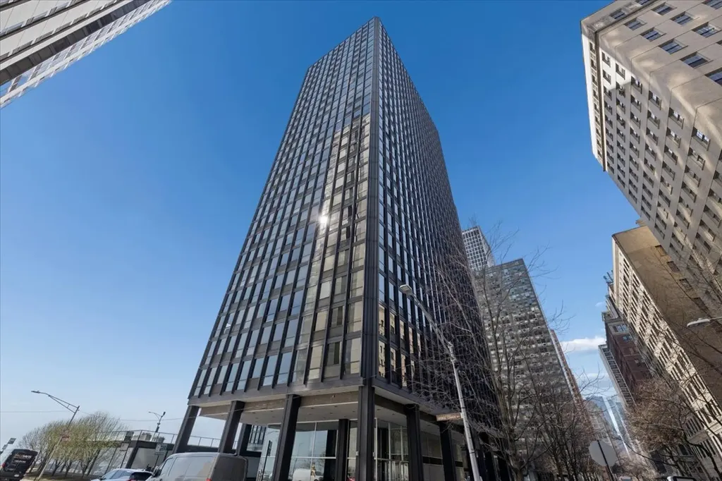 910 North Lake Shore Drive Chicago IL 60611