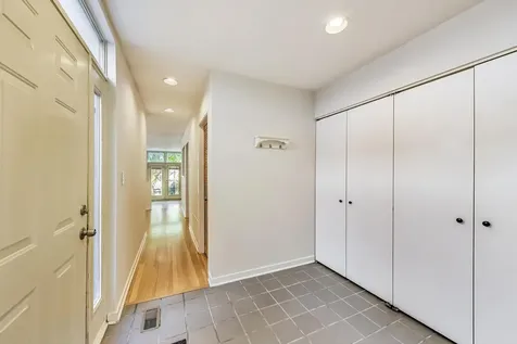 929 West Wrightwood Avenue Chicago IL 60614