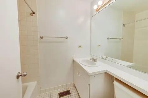 929 West Wrightwood Avenue Chicago IL 60614