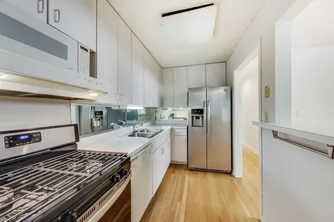 929 West Wrightwood Avenue Chicago IL 60614