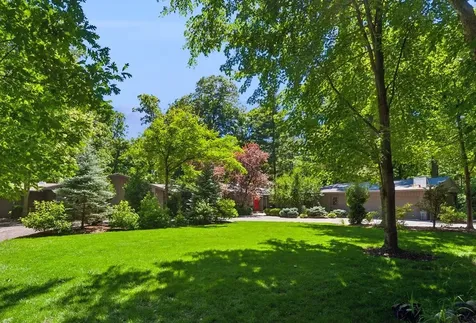 3035 Blackthorn Road Riverwoods IL 60015