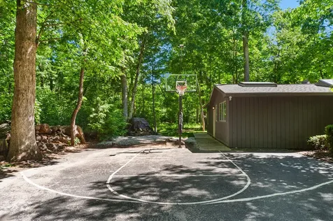 3035 Blackthorn Road Riverwoods IL 60015