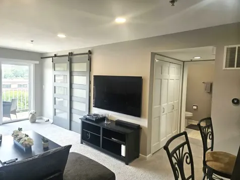 308 Happ Road Northfield IL 60093