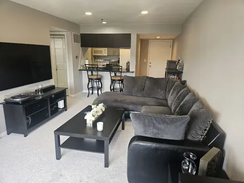 308 Happ Road Northfield IL 60093