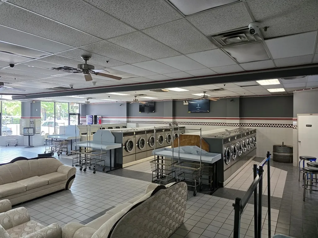 4311 West Irving Park Road Chicago IL 60641