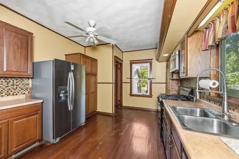 412 West Fifth Street Minonk IL 61760