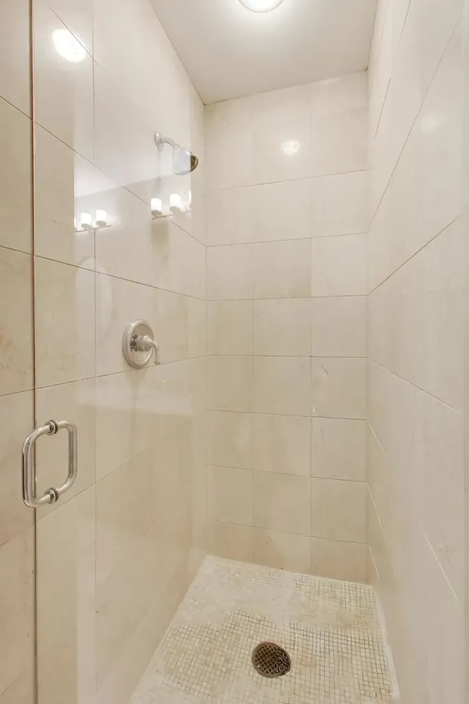 1211 South Prairie Avenue Chicago IL 60605