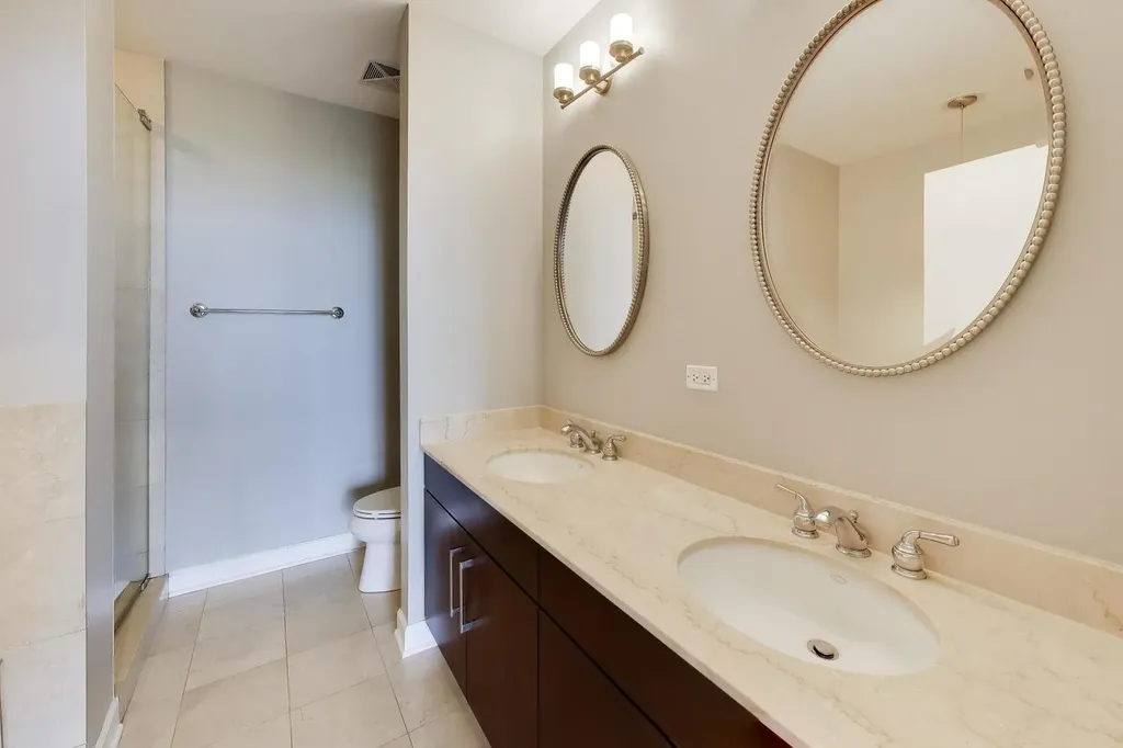 1211 South Prairie Avenue Chicago IL 60605