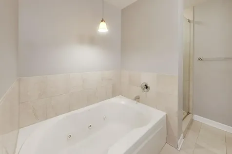 1211 South Prairie Avenue Chicago IL 60605