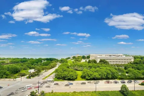 1211 South Prairie Avenue Chicago IL 60605